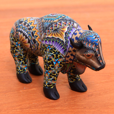 Figurilla de arcilla polimérica - Figura de bisonte de arcilla polimérica de colores de Bali