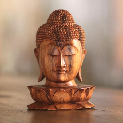 Escultura de madera - Escultura de madera de la cabeza de Buda en una flor de loto de Bali