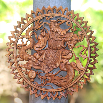 Panel en relieve de madera - Panel en relieve de madera de dragón y maestro chino Suar de Bali