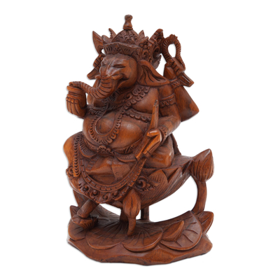 Escultura en madera, 'Ganesha el Magnífico' - Escultura de Ganesha de madera de suar tallada a mano de Bali