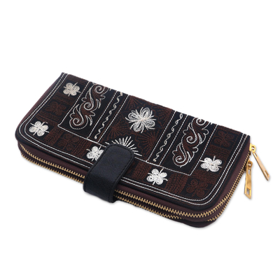 Bolso de mano de algodón - Clutch floral de algodón marrón tejido a mano bordado