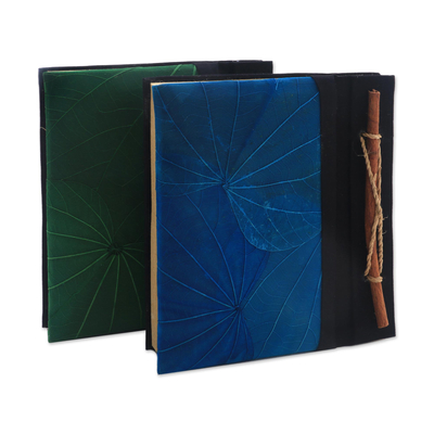 Natürliche Blatttagebücher, (Paar) - Blaue und grüne Kupu-Kupu-Blatt-Tagebücher aus Bali (Paar)