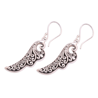 Ohrringe aus Sterlingsilber, 'Balinesischer Engelsflügel'. - Handgefertigte Ohrringe mit Blumenflügeln aus Sterlingsilber