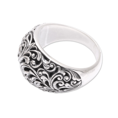 Sterling silver cocktail ring, 'Borneo Forest' - Leaf Pattern Sterling Silver Cocktail Ring from Java