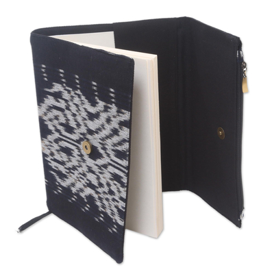 Tagebuch aus Baumwolle und Papier - Schwarz-weißes Baumwolltagebuch mit 200 Seiten und Tasche