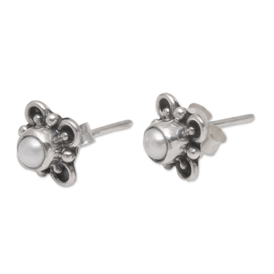 Cultured pearl stud earrings, 'Cute Glow' - Loop Motif Cultured Pearl Stud Earrings from Bali
