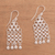 Kronleuchter-Ohrringe aus Sterlingsilber - Kronleuchter-Ohrringe aus Sterlingsilber, hergestellt in Java