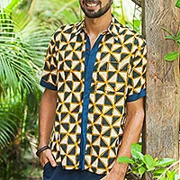 Camisa de hombre de algodón batik - Camisa de hombre en algodón batik con motivo triangular de Bali