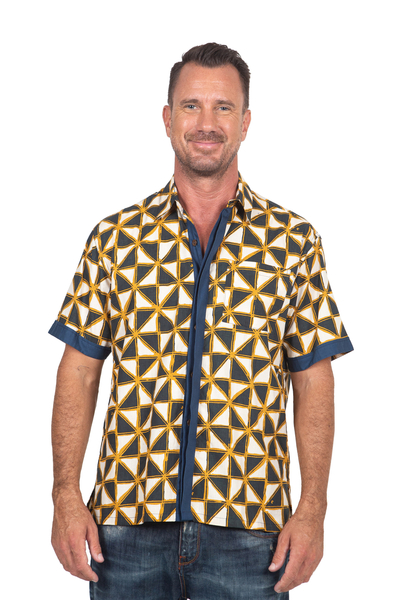 Camisa de hombre de algodón batik - Camisa de hombre en algodón batik con motivo triangular de Bali