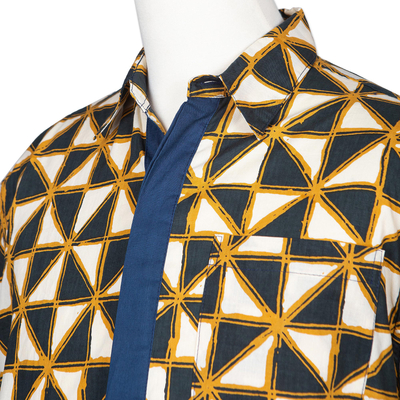 Herrenhemd aus Batik-Baumwolle - Batik-Baumwollhemd für Herren mit Dreiecksmotiv aus Bali