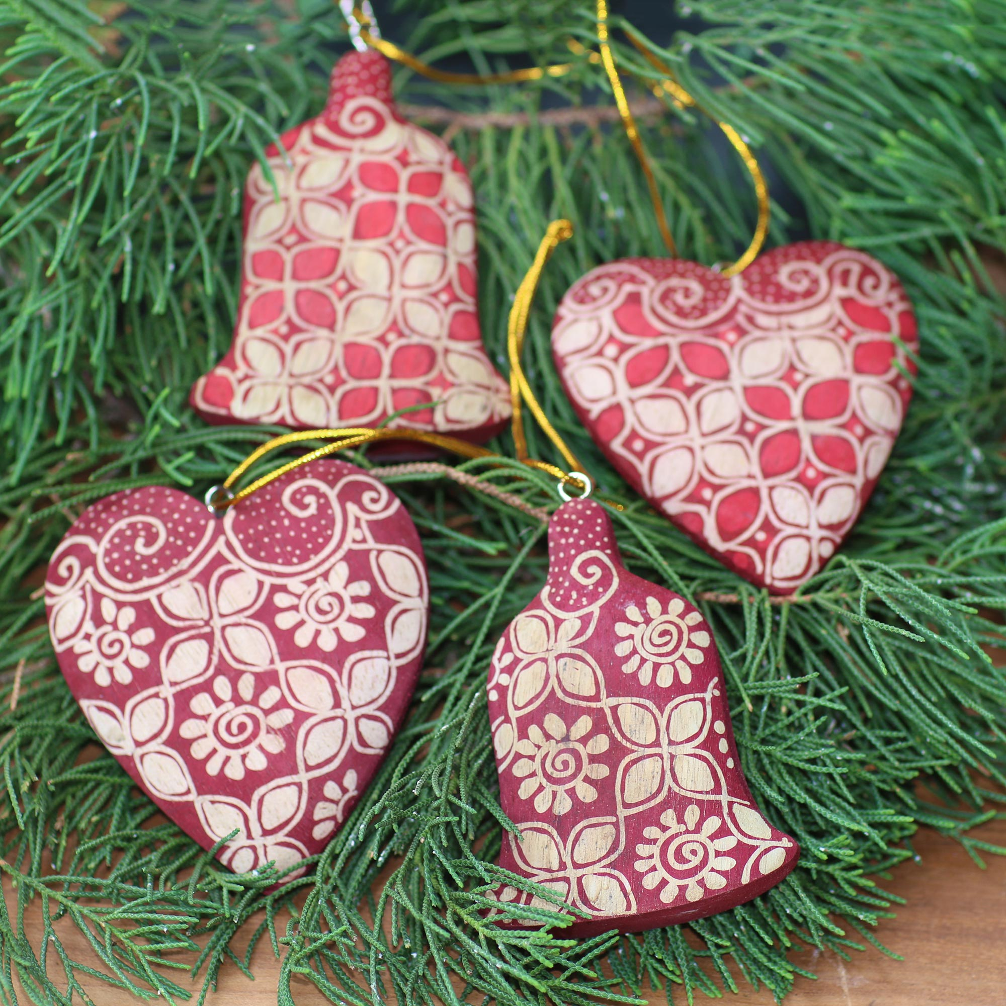 NOVICA Traditional Hearts Traditional Batik Wood Heart Ornaments from Java  (Set of 4)