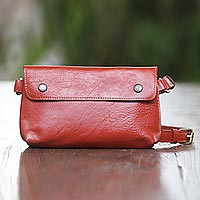 Leather waist bag, 'Simple Russet' - Handmade Russet Leather Waist Bag from Java