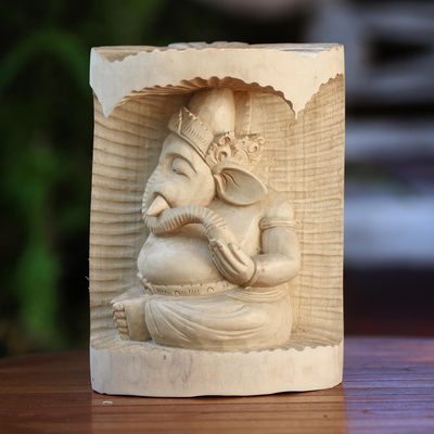 Holzskulptur - Handgeschnitzte Ganesha-Skulptur aus Bali aus Holz