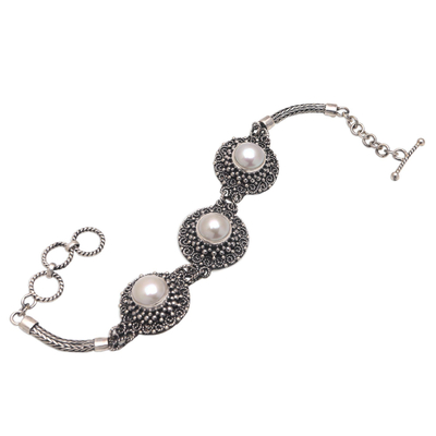 Cultured pearl pendant bracelet, 'Triple Light' - Cultured Pearl Pendant Bracelet from Bali
