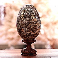 Wood sculpture, 'Baris Dancers' - Hand-Painted Traditional Dance Wood Egg Sculpture from Bali