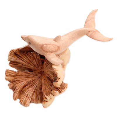 Wood figurine, Happy Dolphin