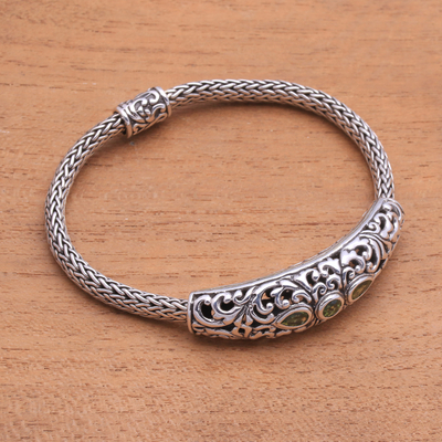 Peridot pendant bracelet, 'Warrior Queen' - Faceted Peridot Pendant Bracelet from Bali