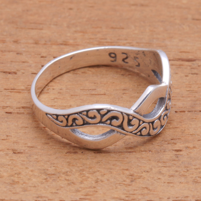 Sterling silver band ring, 'Curling Current' - Curl Pattern Sterling Silver Band Ring from Bali
