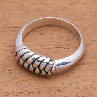 Sterling silver band ring, 'Striking Links' - Link Pattern Sterling Silver Band Ring from Bali