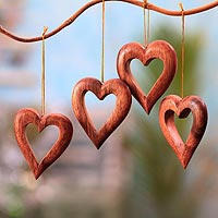 Wood ornaments, Heart Grain (set of 4)