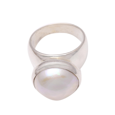 Cultured pearl cocktail ring, 'Gleaming Dome' - Gleaming Cultured Pearl Cocktail Ring from Bali