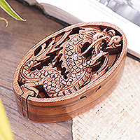 Caja de rompecabezas de madera, 'Ovalo de dragón' - Caja de rompecabezas de madera de Suar con temática de dragón de Bali