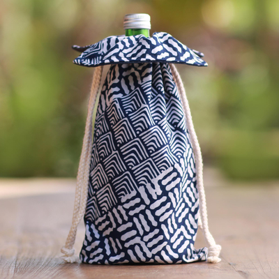 Cotton batik wine bottle bag, 'Regal Blue Java' - Dark Blue and White Cotton Batik Wine Bottle Gift Bag