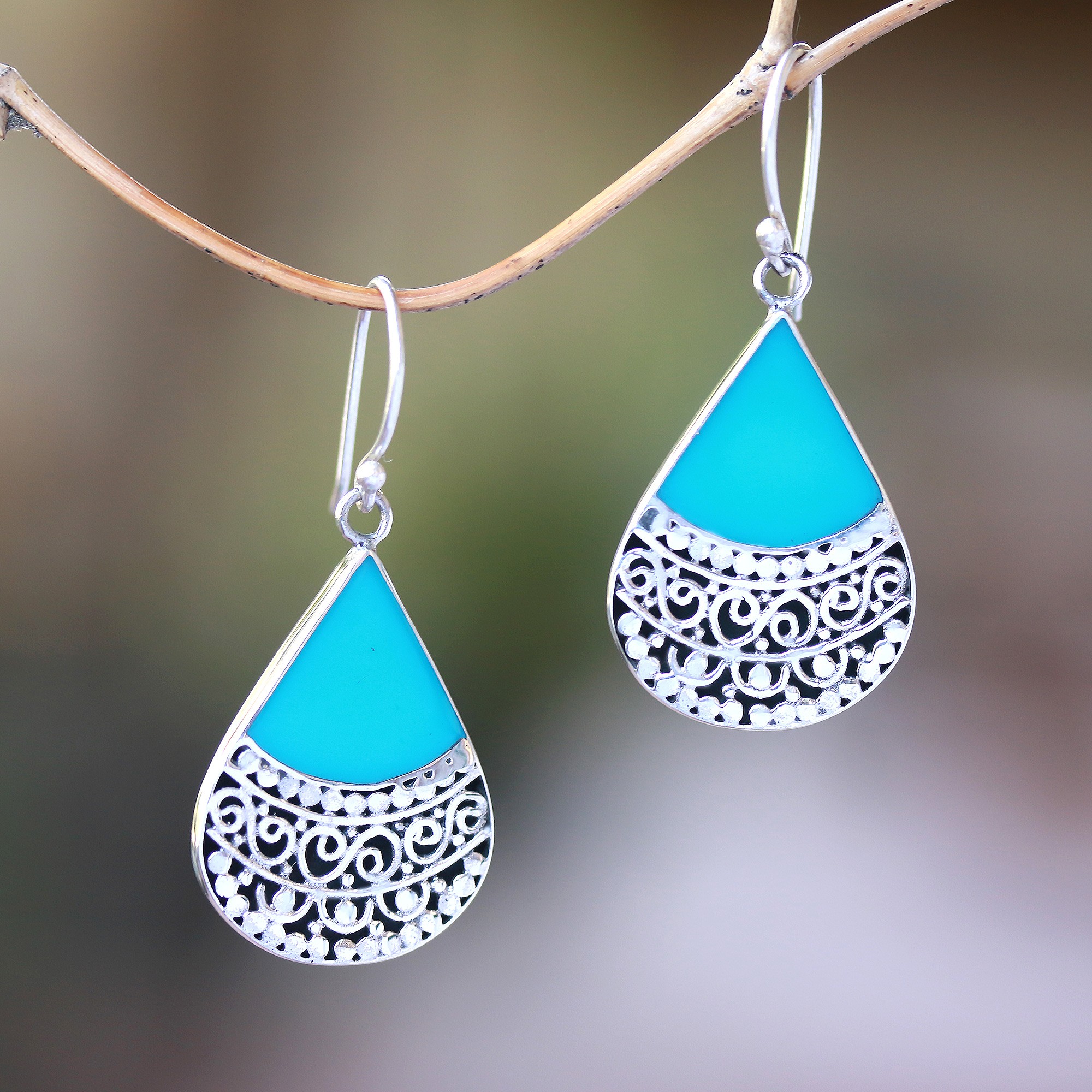 resin dangle earrings