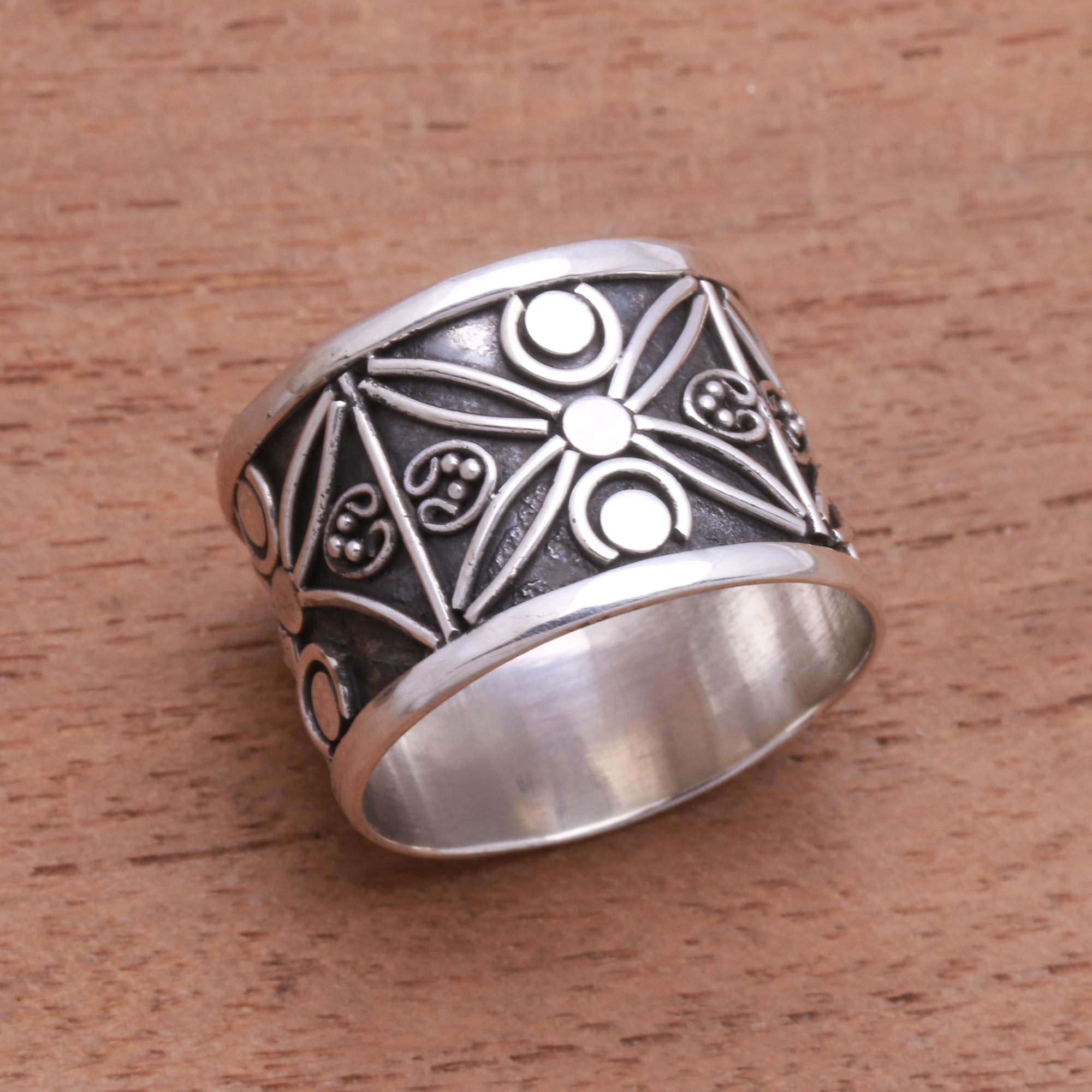 Patterned Sterling Silver Band Ring from Bali - Encircled with