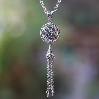 Collar con colgante de plata esterlina - Collar con colgante floral de plata esterlina de Bali