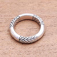 Men's sterling silver band ring, 'Strongest Bond' - Men's Patterned Sterling Silver Band Ring from Bali