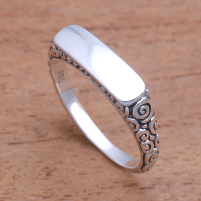 Sterling silver band ring, 'Intaglio Beauty' - Curl Pattern Sterling Silver Band Ring from Bali