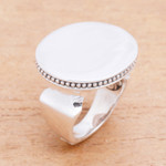 Sterling silver cocktail ring, 'Intaglio Circle' - Circular Sterling Silver Cocktail Ring from Bali