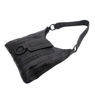 Hobo-Handtasche aus Leder, 'Onyx Anyaman' - Gemusterte Hobo-Handtasche aus Leder in Schwarz aus Bali
