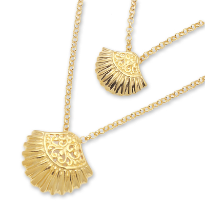 Gold plated sterling silver pendant necklace, 'Seashells' - Gold Plated Sterling Silver Clam Shell Pendant Necklace