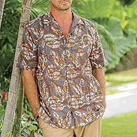 Camisa de algodón para hombre, 'Brown Leaf Shadows' - Camisa batik de algodón marrón de manga corta para hombre de Bali