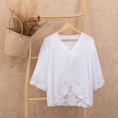 Blusa de rayón, 'White Blossom' - Blusa de rayón blanca con bordado floral de Bali