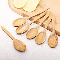 Teak wood spoons, 'Fine Dinner' (set of 6) - Teak Wood Spoons with Pointed Ends from Bali (Set of 6)