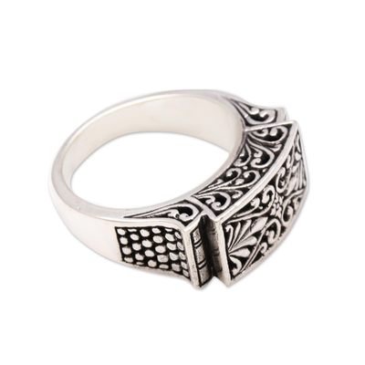 Vine Pattern Sterling Silver Signet Ring Crafted in Bali ...