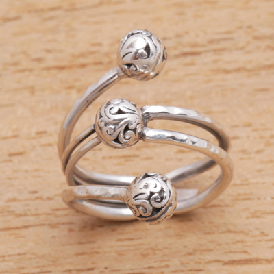 Sterling silver cocktail ring, 'Swirling Seeds' - Swirl Pattern Sterling Silver Cocktail Ring from Java