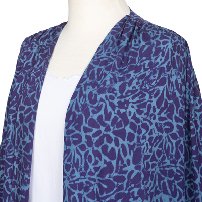 Rayon-Batik-Kimono, 'Wasserwege - Rayon Batik Kimono Jacke in blau-violettem Druck