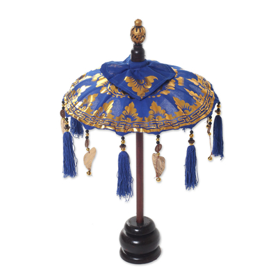 Balinesischer Regenschirm aus Baumwolle und Holz, 'Sacred Moment in Royal Blue'. - Königsblauer Mini-Balinesischer Regenschirm