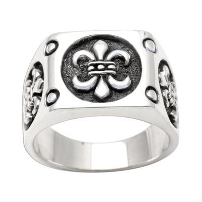 Sterling silver signet ring, 'Ancient Emblem' - Men's Sterling SIlver Fleur-de-Lis Signet Ring