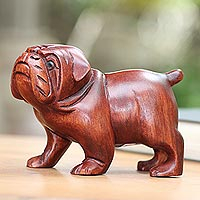 Escultura de madera, 'Pug Love' - Escultura de Pug de madera tallada a mano de Bali