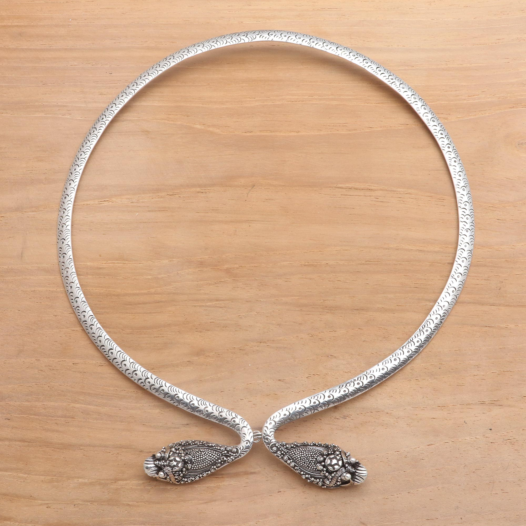 Tomar represalias Boquilla Afectar Sterling Silver Snake Collar Necklace - Ancient Snake | NOVICA
