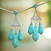 Pendientes de araña de topacio azul, 'Lovely Lyre' - Pendientes de turquesa reconstituida de plata y azul de Bali