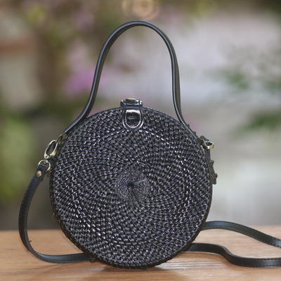 Black Straw Handbag With Bamboo Handles. Wicker Purse Cross