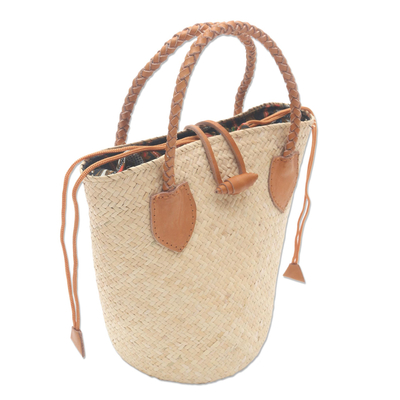 Leather-accented rattan handbag, 'Sunda Simplicity' - Natural Rattan Handbag with Tan Leather Trim