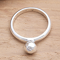 Sterling silver ring, 'Singular Idea' - Sterling Silver Bauble Ring from Bali Artisan