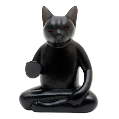 Holzstatuette - Holzstatuette einer meditierenden schwarzen Katze